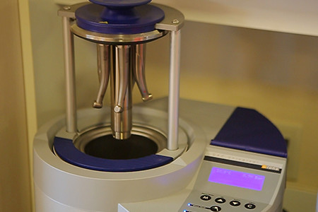 DACユニバーサル 診歯を削る道具